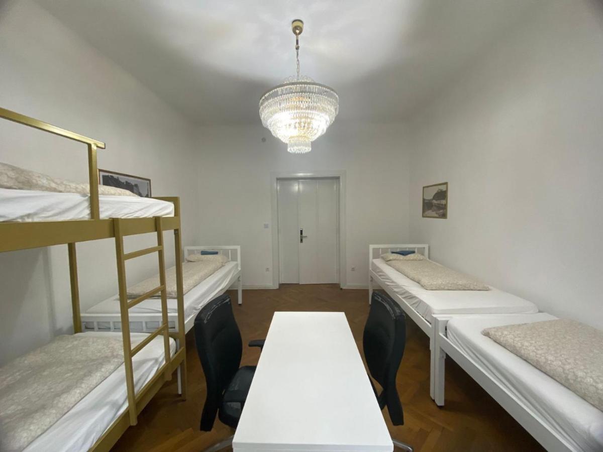 Rooms Miklosiceva Ljubljana Exterior photo