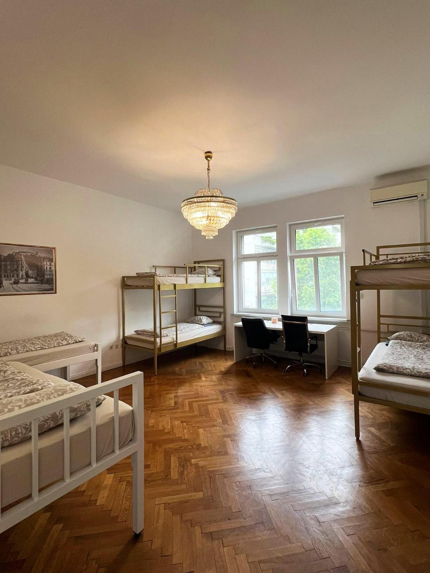Rooms Miklosiceva Ljubljana Exterior photo